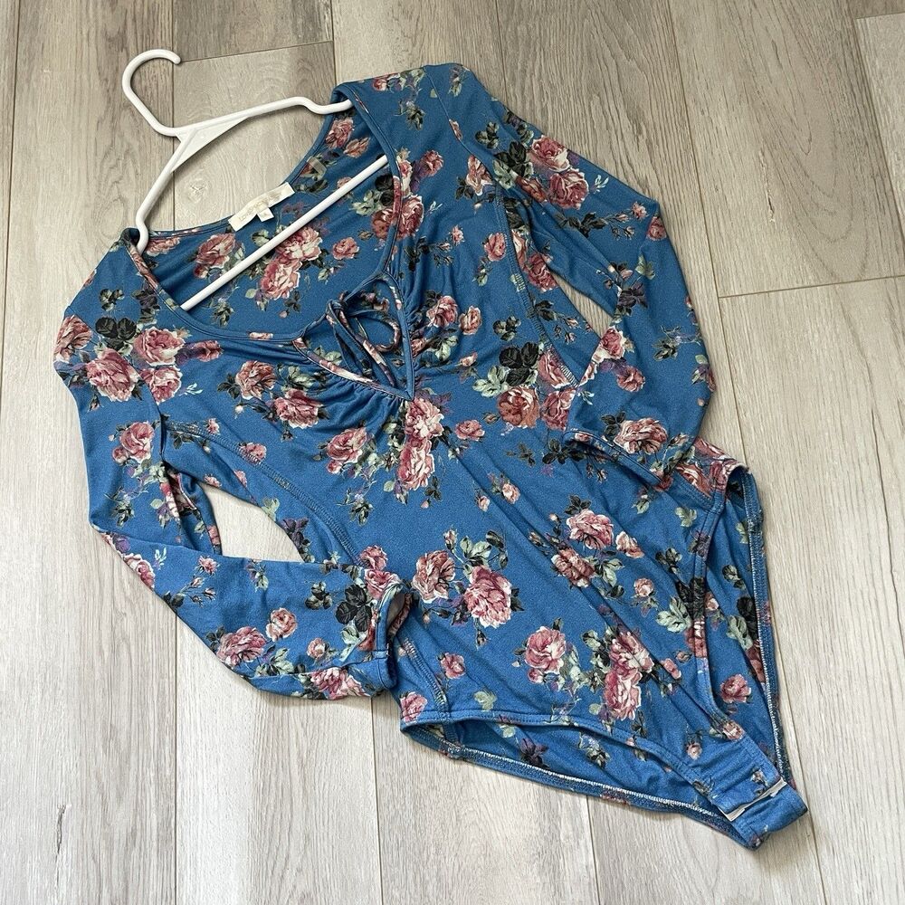 LoveShackFancy Floral Bodysuit v neck long sleeve womens Blue (small) feminine
